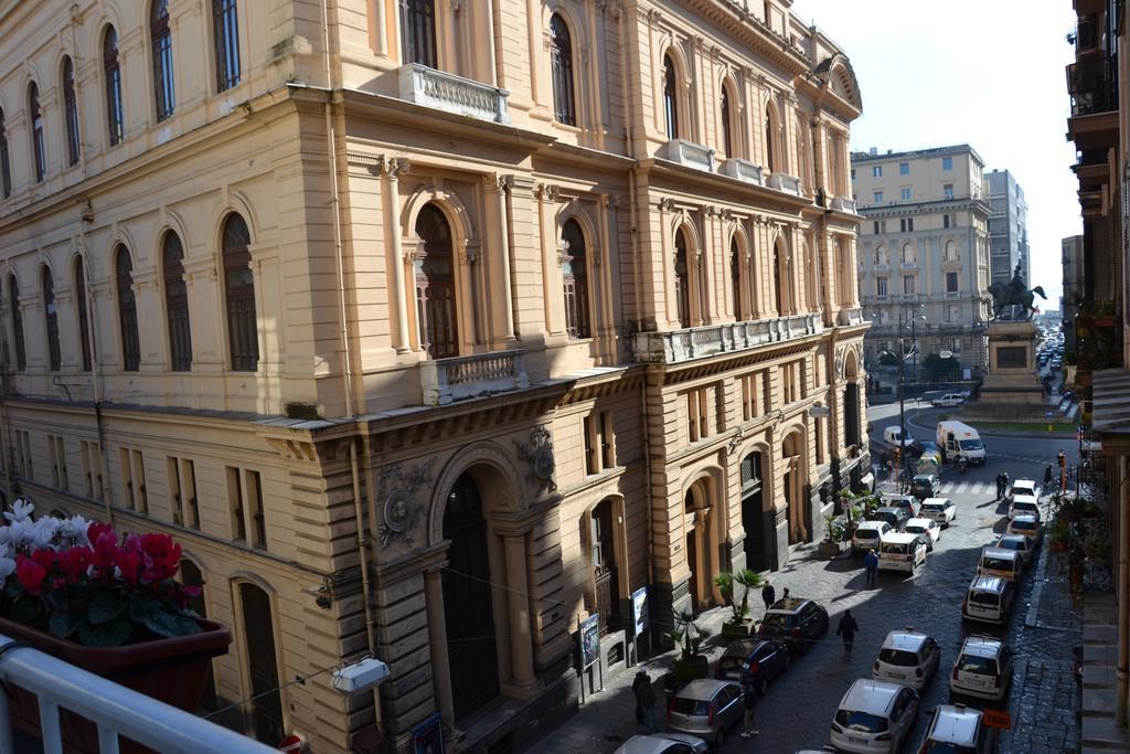 Napul'Art Bed & Breakfast Napoli Bagian luar foto