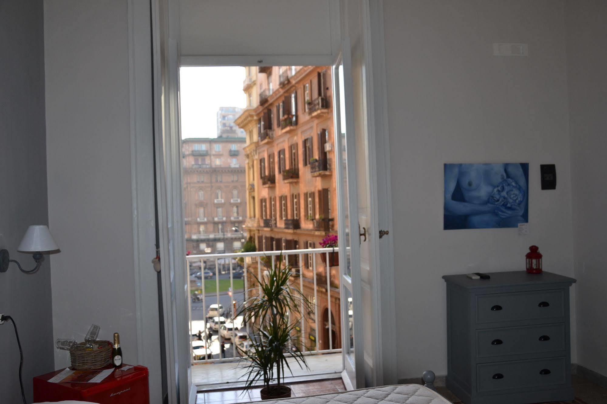 Napul'Art Bed & Breakfast Napoli Bagian luar foto