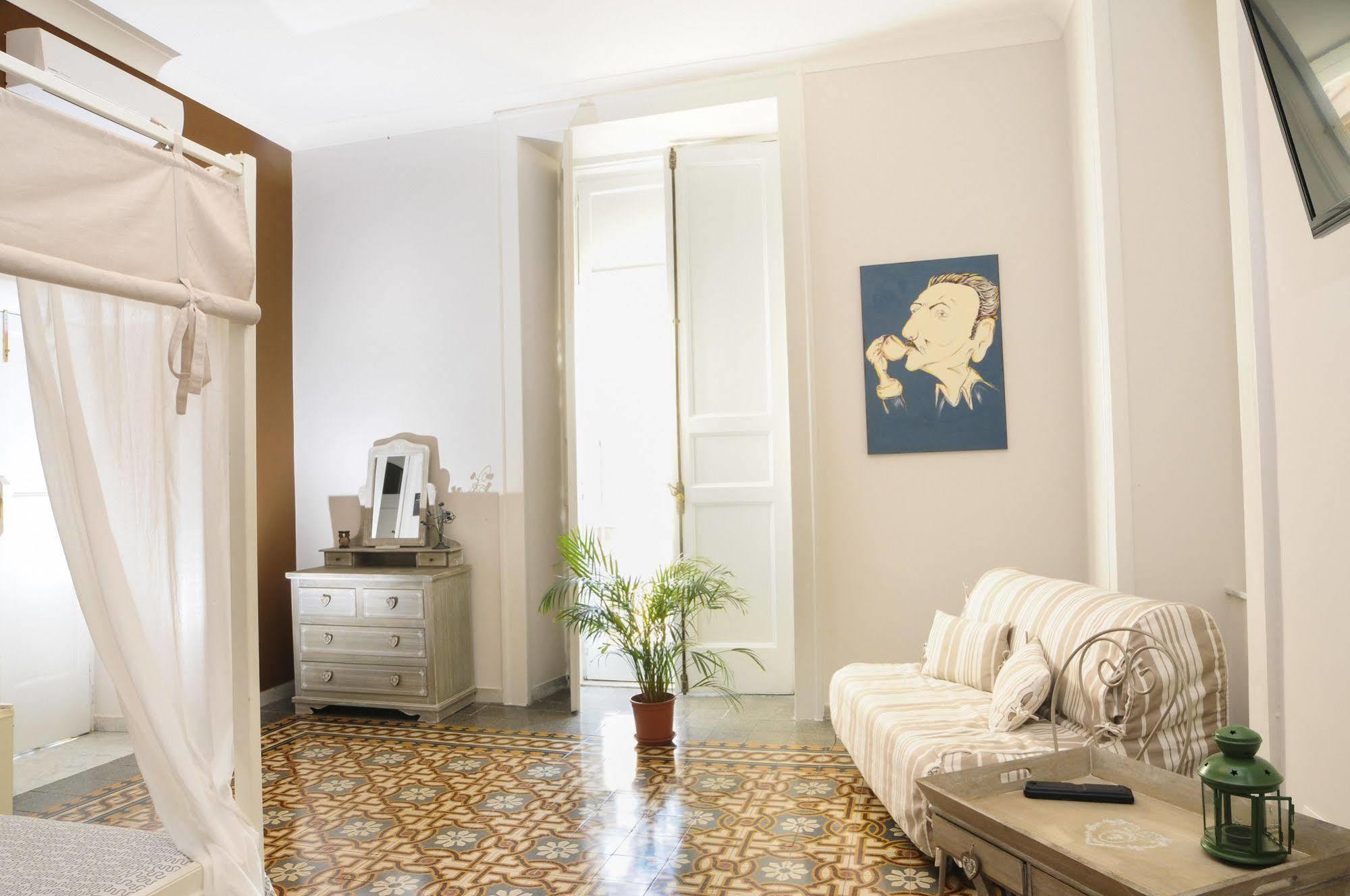 Napul'Art Bed & Breakfast Napoli Bagian luar foto