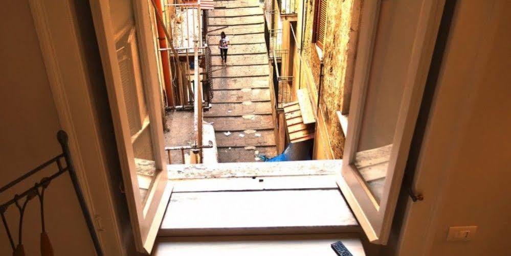 Napul'Art Bed & Breakfast Napoli Bagian luar foto