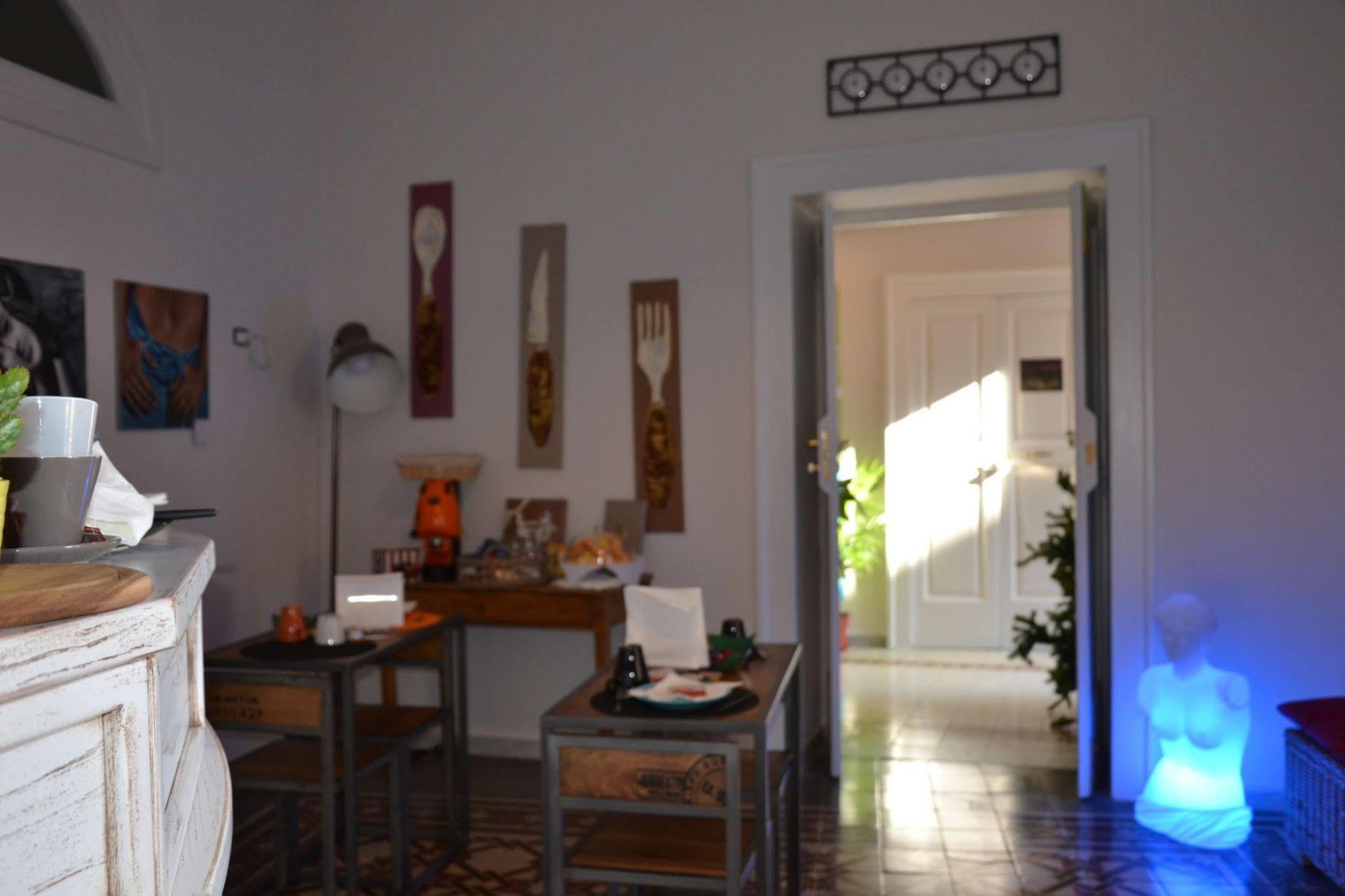 Napul'Art Bed & Breakfast Napoli Bagian luar foto