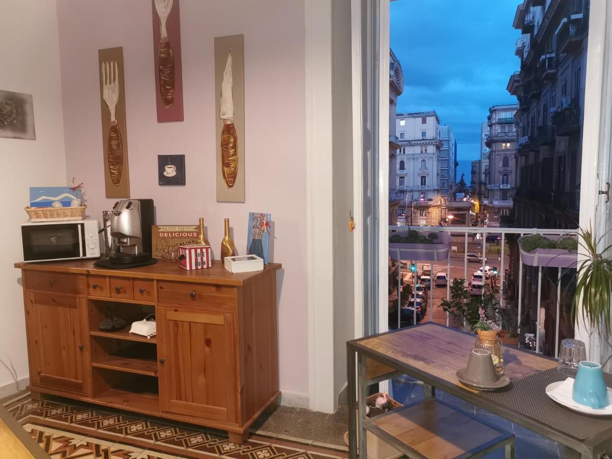 Napul'Art Bed & Breakfast Napoli Bagian luar foto